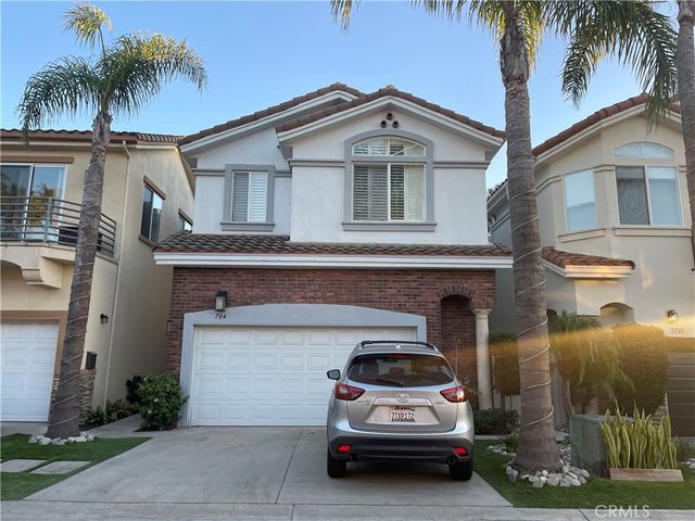 $15,000 | 704 7th Street | Hermosa Beach Valley