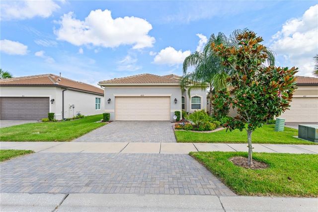 $549,990 | 4839 Sevilla Shores Drive | Valencia Del Sol