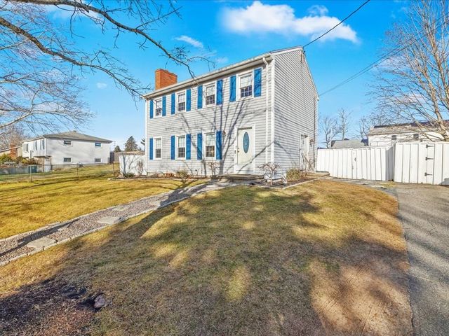 $489,000 | 98 Moffitt Avenue | Pottersville