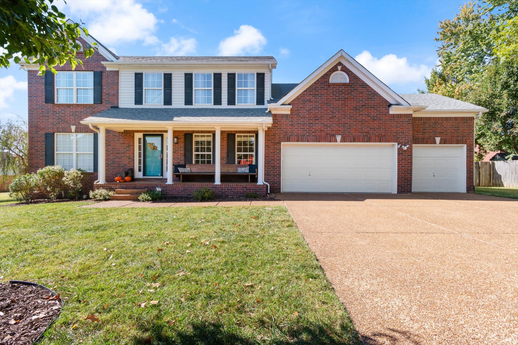 Beautiful home in Williamson County perfectly situated at the end of the cul-de-sac.