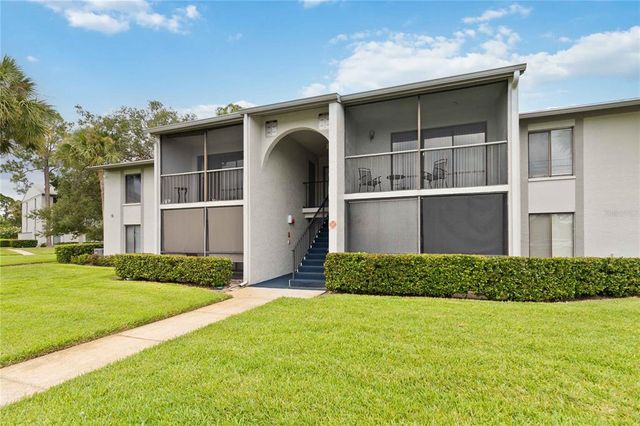 $169,000 | 1522 South Pine Ridge Circle, Unit 22 | Sanford