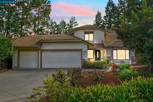 $1,225,000 | 712 Twinview Place | Pleasant Hill