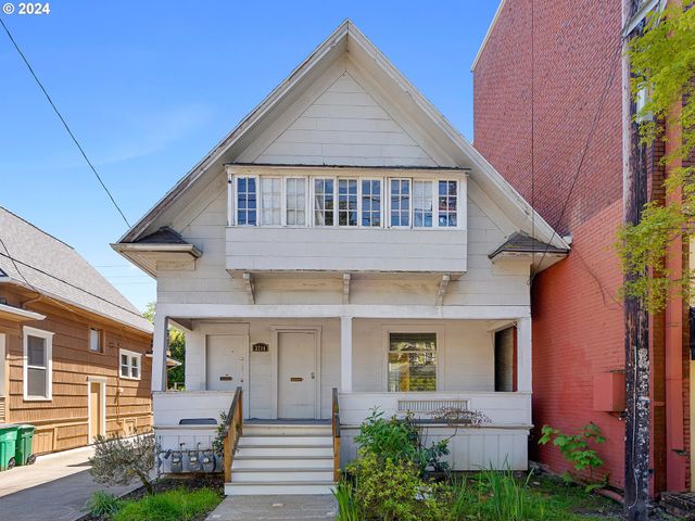 $529,000 | 3716 Southeast Belmont Street | Sunnyside