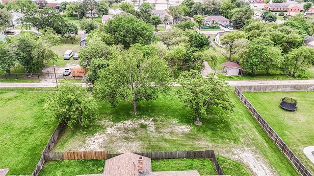 $30,000 | 2415 5th Avenue North | Texas City