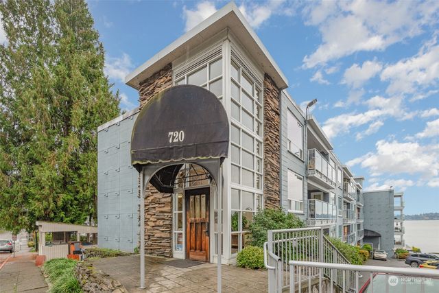 $4,500 | 720 Lakeside Avenue South, Unit 308 | Leschi