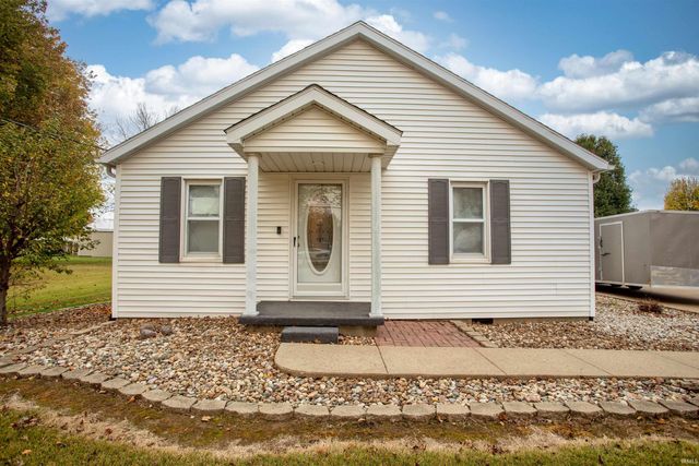 $215,000 | 420 South West Street | Haubstadt