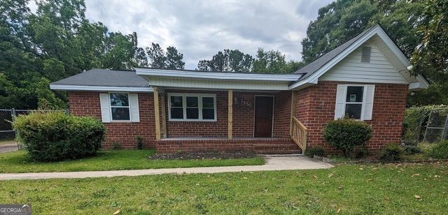 $1,500 | 1350 Harris Street | Macon-Bibb County