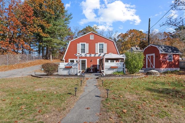 $748,900 | 13 Dock Lane | Salisbury Center