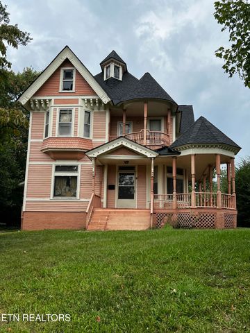 $600,000 | 241 East Scott Avenue | Old North Knoxville