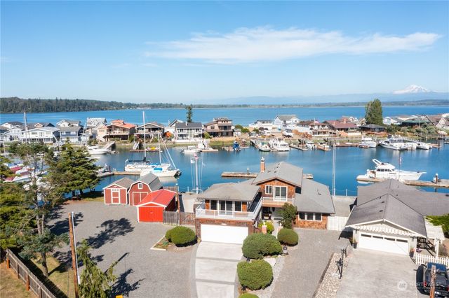 $1,195,000 | 4100 Matia Drive | Sandy Point