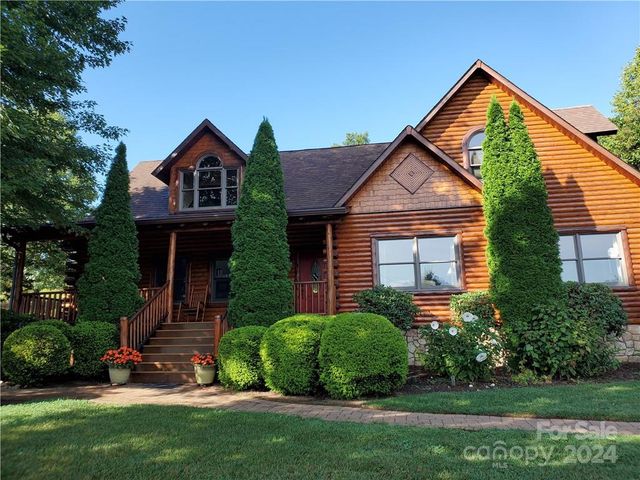 $599,900 | 1795 Highway 108 | Columbus Township - Polk County