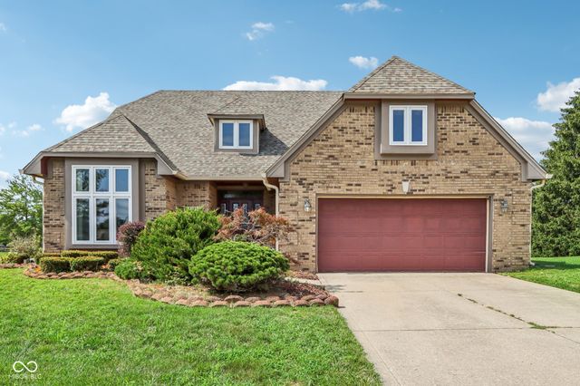 $305,000 | 2056 Gallery Court | Maple Creek Country Club Estates