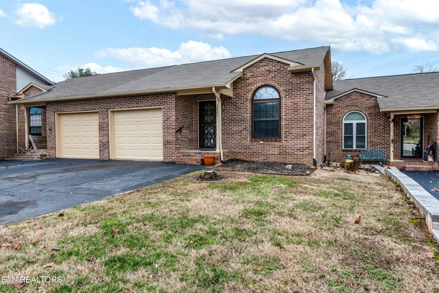 $1,700 | 1222 Karina Circle | Maryville