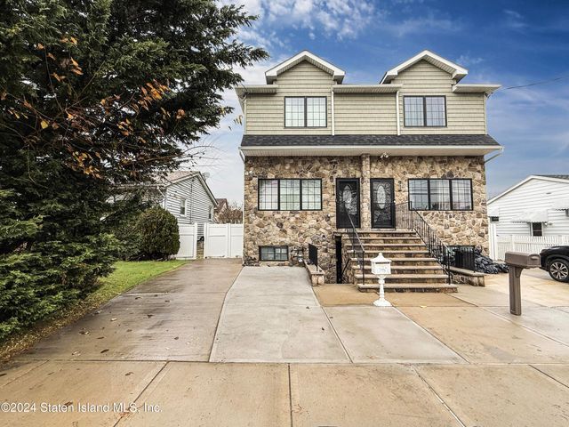 $919,000 | 433 Delaware Avenue | Dongan Hills