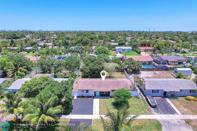 $499,900 | 1310 Southwest 10th Terrace | Broward Highlands