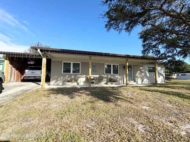 $319,900 | 280 Bel Aire Drive | Merritt Island