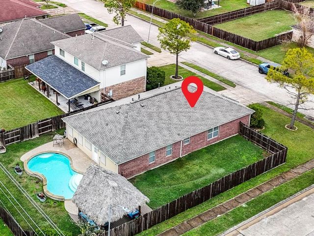 $350,000 | 3212 Adams Street | Pearland