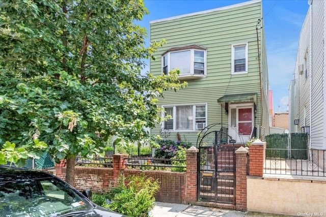 $1,300,000 | 59-56 56th Road | Maspeth