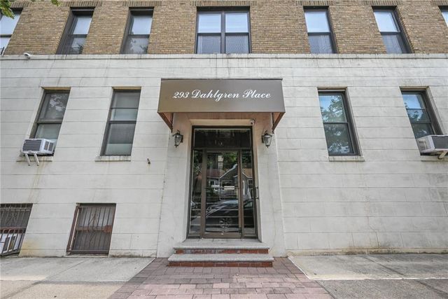 $325,000 | 293 Dahlgren Place, Unit 2D | Dyker Heights