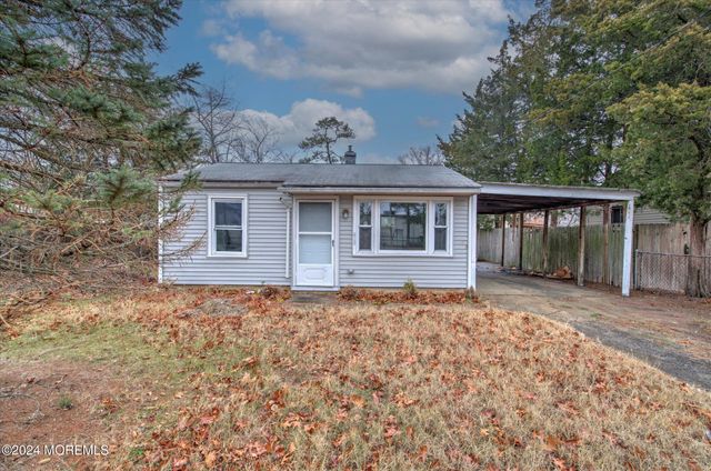 $275,000 | 615 Oak Street | Lakehurst