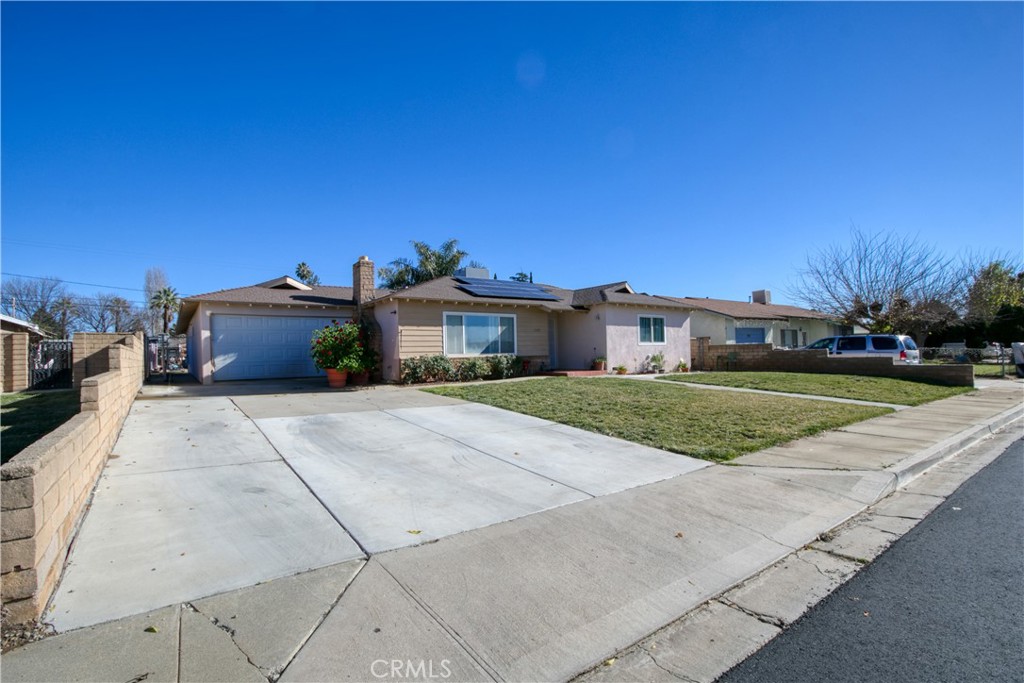 1254 Maple Avenue Beaumont CA 92223 Compass