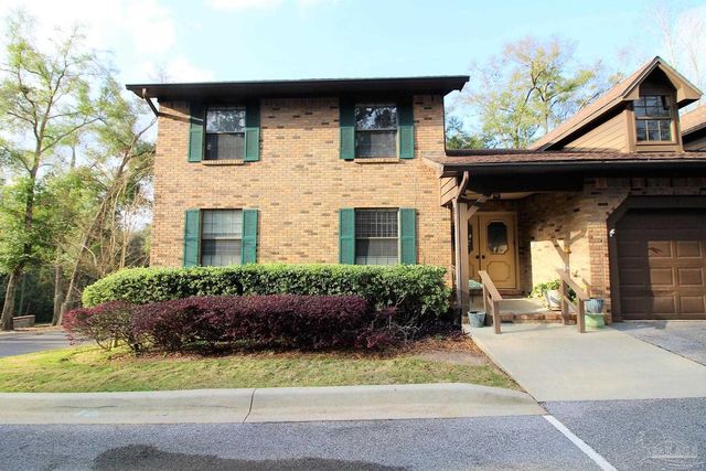 $1,400 | 4831 East Olive Road, Unit 4B | Ferry Pass