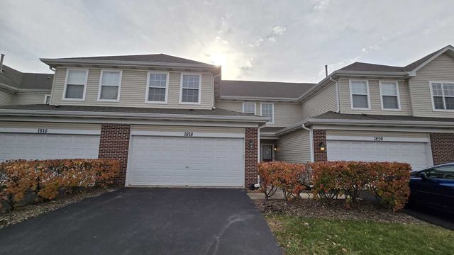 $2,500 | 1818 Golden Gate Lane, Unit 4 | Naperville