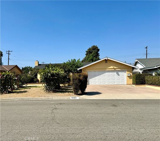 $1,280,000 | 11101 Faye Avenue | Northwest Garden Grove