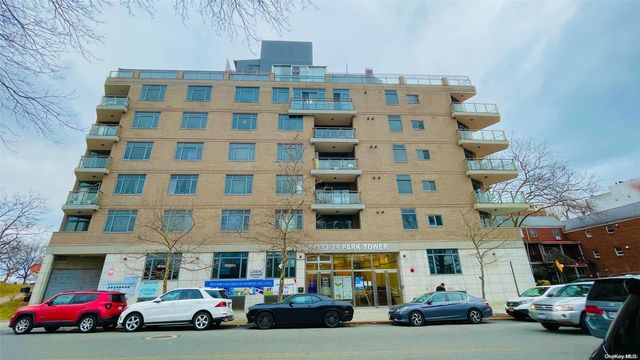 $680,000 | 132-29 Blossom Avenue, Unit 2H | Flushing