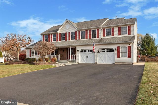 $875,000 | 1513 Huntly Drive | Warwick Township - Bucks County