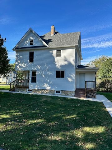 $245,000 | 206 North Shabbona Road | Shabbona