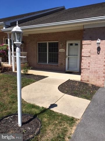 $2,350 | 10738 Bower Avenue | Halfway