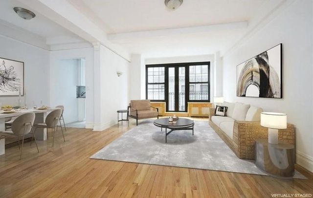 $5,495 | 1 University Place, Unit 6E | Greenwich Village