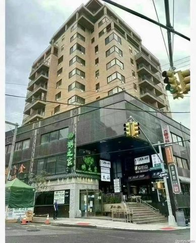 $690,000 | 36-36 Prince Street, Unit 6A | Downtown Flushing