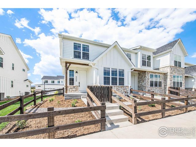 $497,000 | 5058 Stonewall Street | Centennial - Loveland