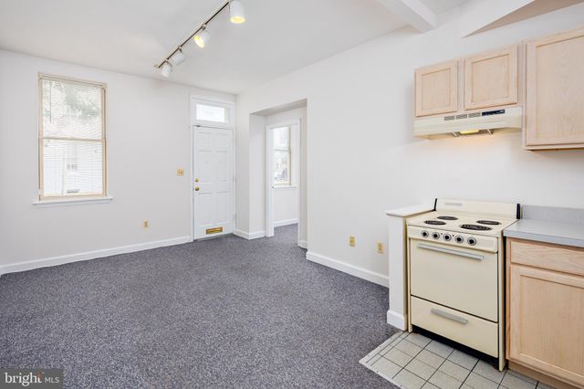 $1,300 | 3 West Henrietta Street | Federal Hill