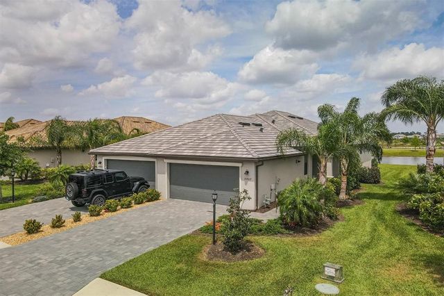 $459,000 | 15967 Clear Skies Place | Lakewood Ranch