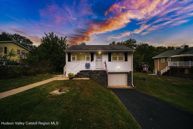 $369,999 | 26 Booth Boulevard | Wappinger