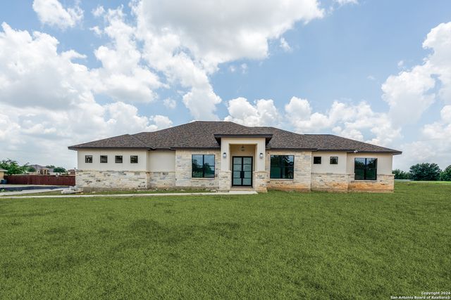 $724,500 | 108 Abrego Trail Drive | Abrego Lake