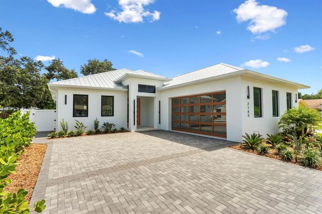 $1,595,000 | 2165 Rose Street | Sarasota