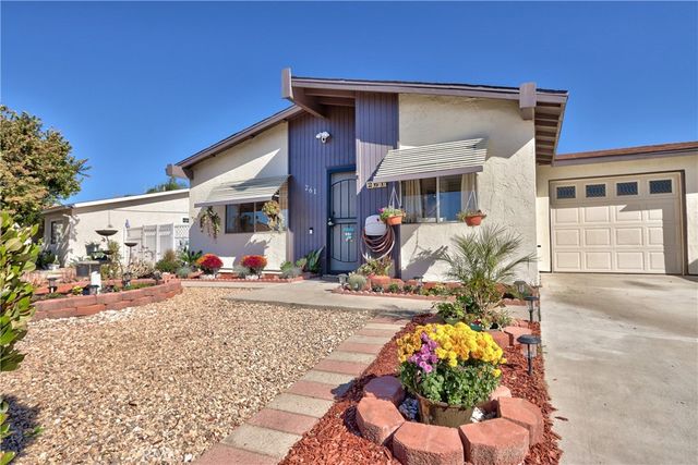 $599,000 | 261 Securidad Street | North Valley