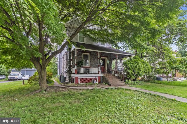 $475,000 | 216 Collingdale Avenue | Collingdale