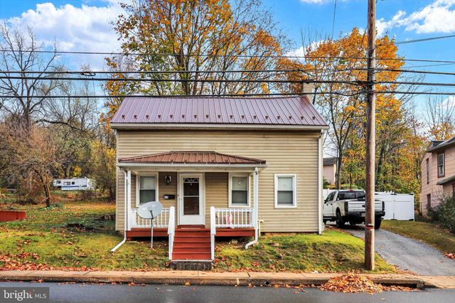 $300,000 | 11 North Morris Street | Shippensburg