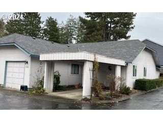 $369,950 | 6720 Southwest Sussex Street | Vose