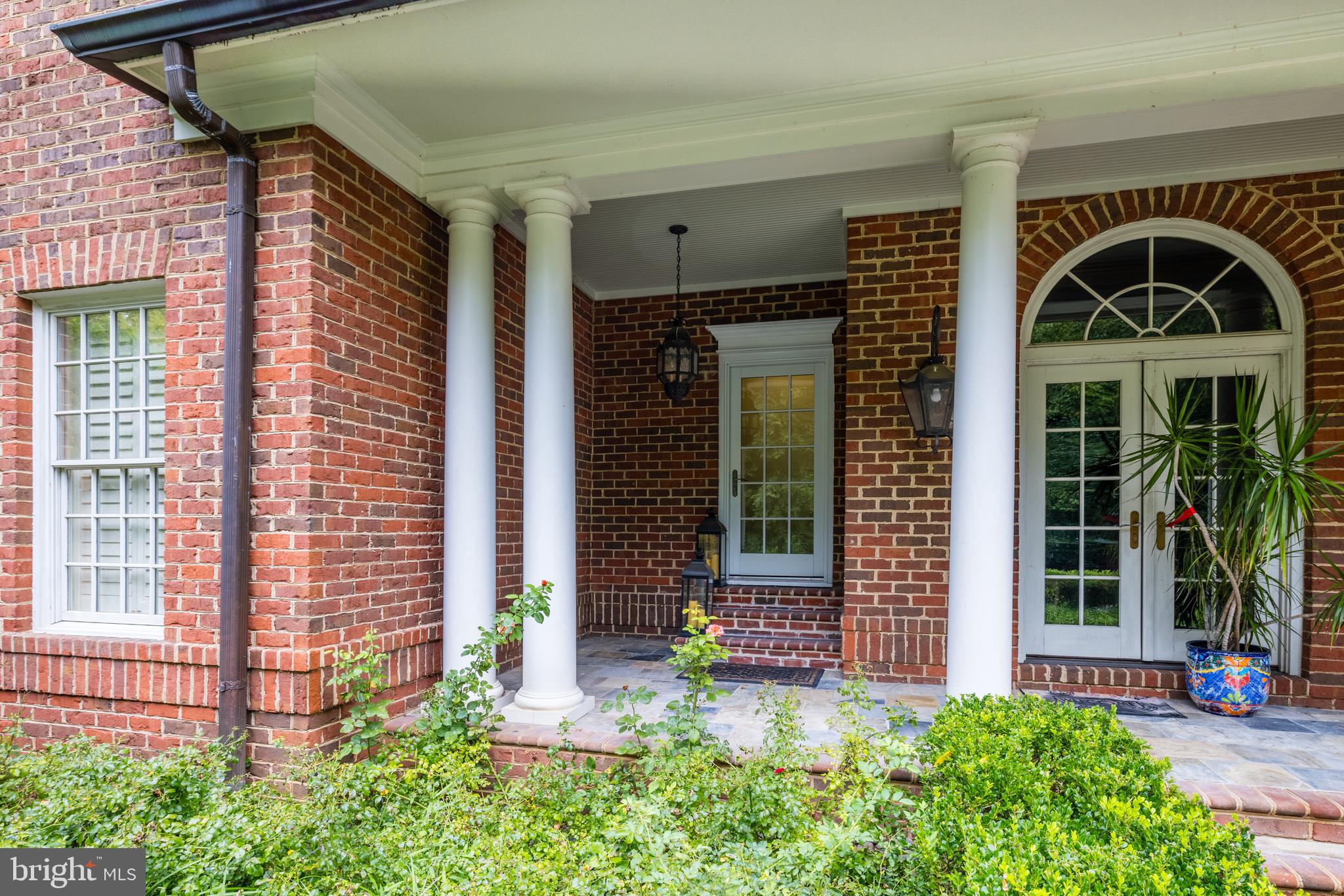 a view of front door and porch