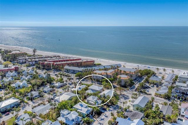 $2,750,150 | 6405 Gulf Drive | Holmes Beach