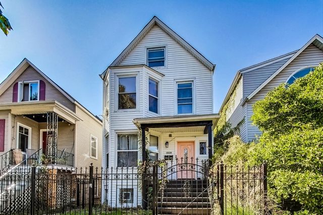 $580,000 | 2524 North Ridgeway Avenue | Logan Square