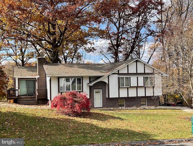 $525,000 | 812 Petem Road | Pleasant Hills