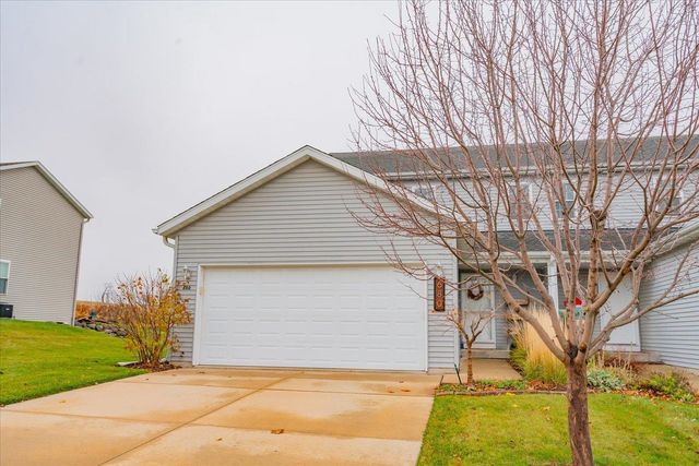 $289,900 | 680 Bluegrass Trail | Waterloo