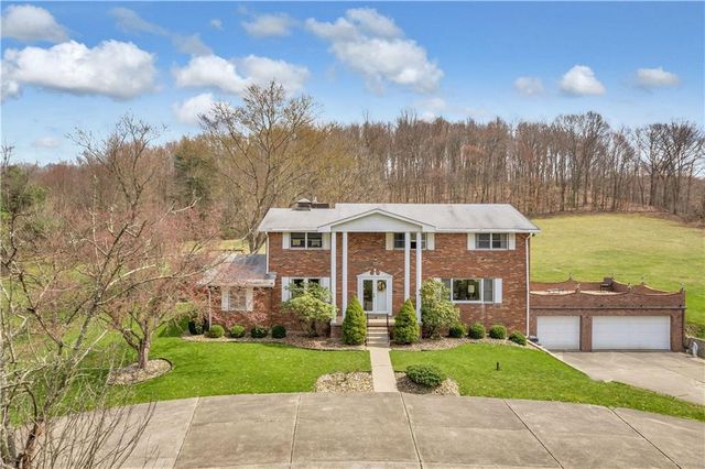 $525,000 | 376 South Kings Creek Road | Hanover Township - Washington County